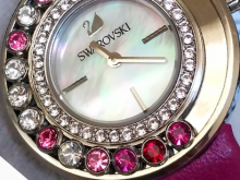 Обзор женских наручных часов Swarovski Lovely Crystals 