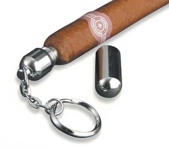 Пробойник - самый простой инструмент для обрезки сигары